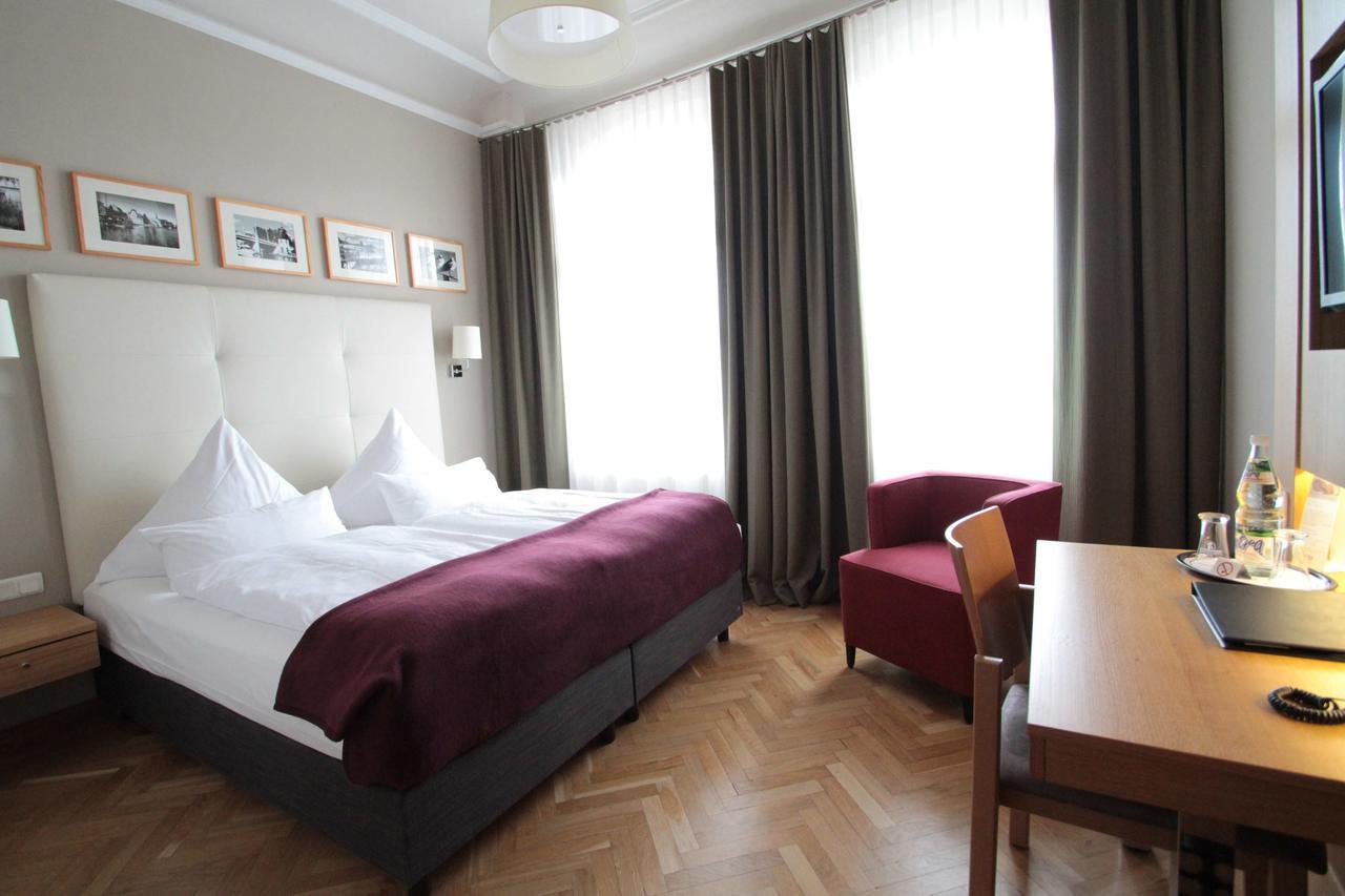 Hotel Am Molkenmarkt Brandenburg  Екстер'єр фото