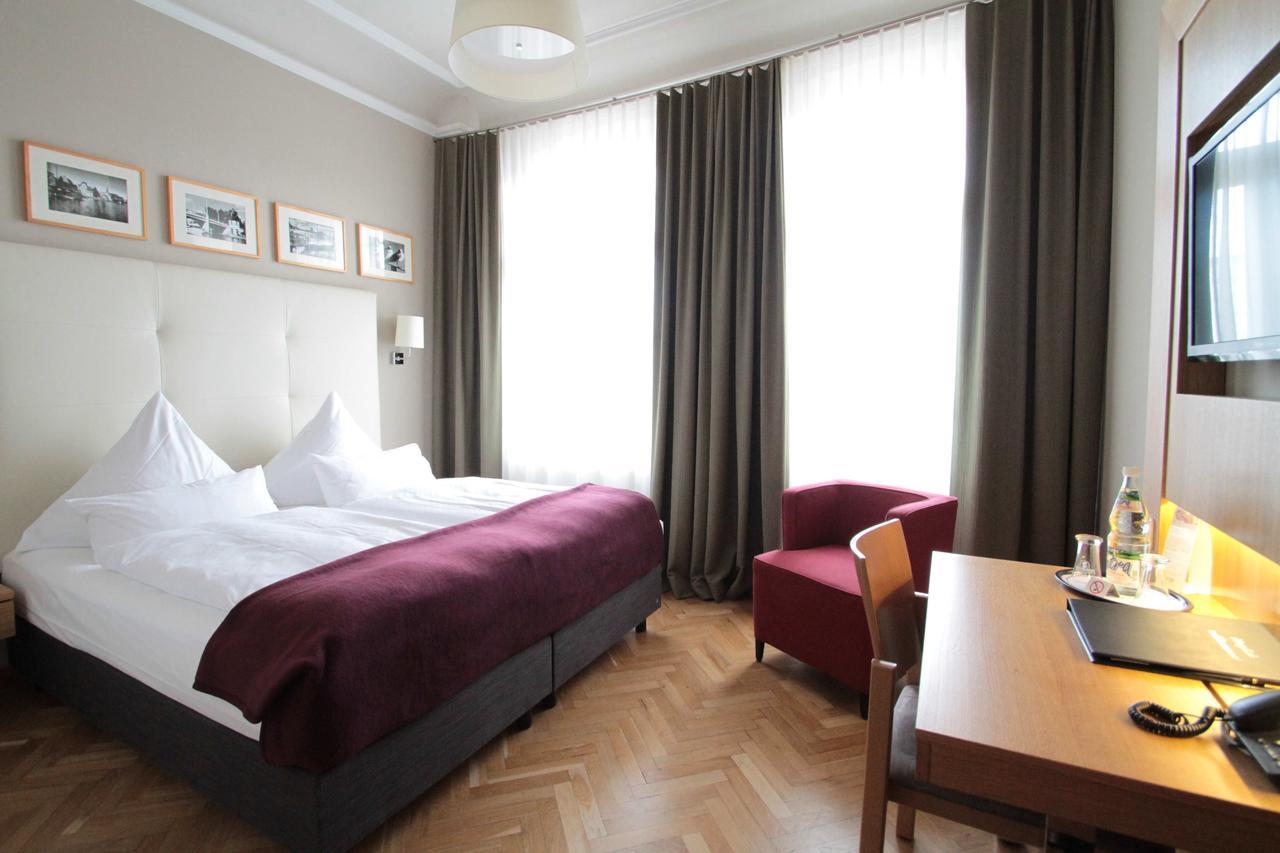 Hotel Am Molkenmarkt Brandenburg  Екстер'єр фото