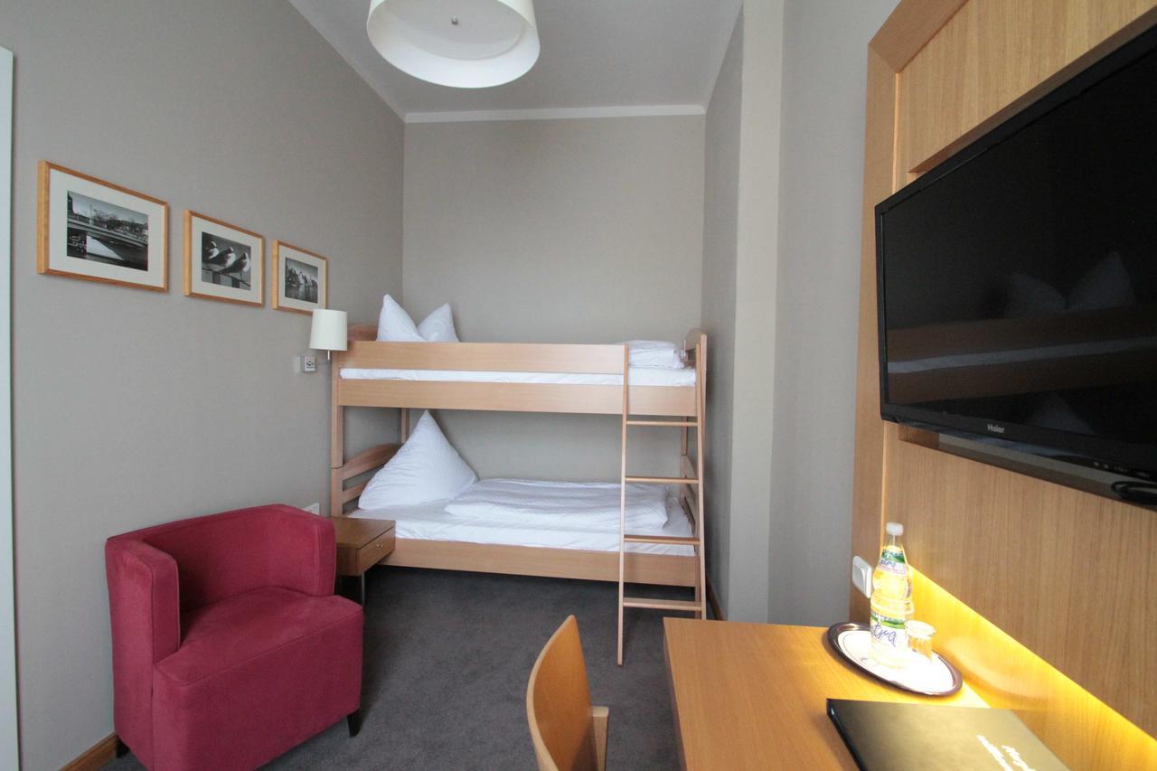 Hotel Am Molkenmarkt Brandenburg  Екстер'єр фото