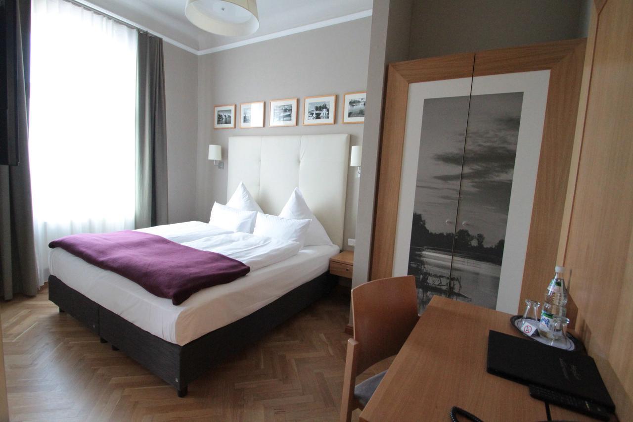 Hotel Am Molkenmarkt Brandenburg  Екстер'єр фото