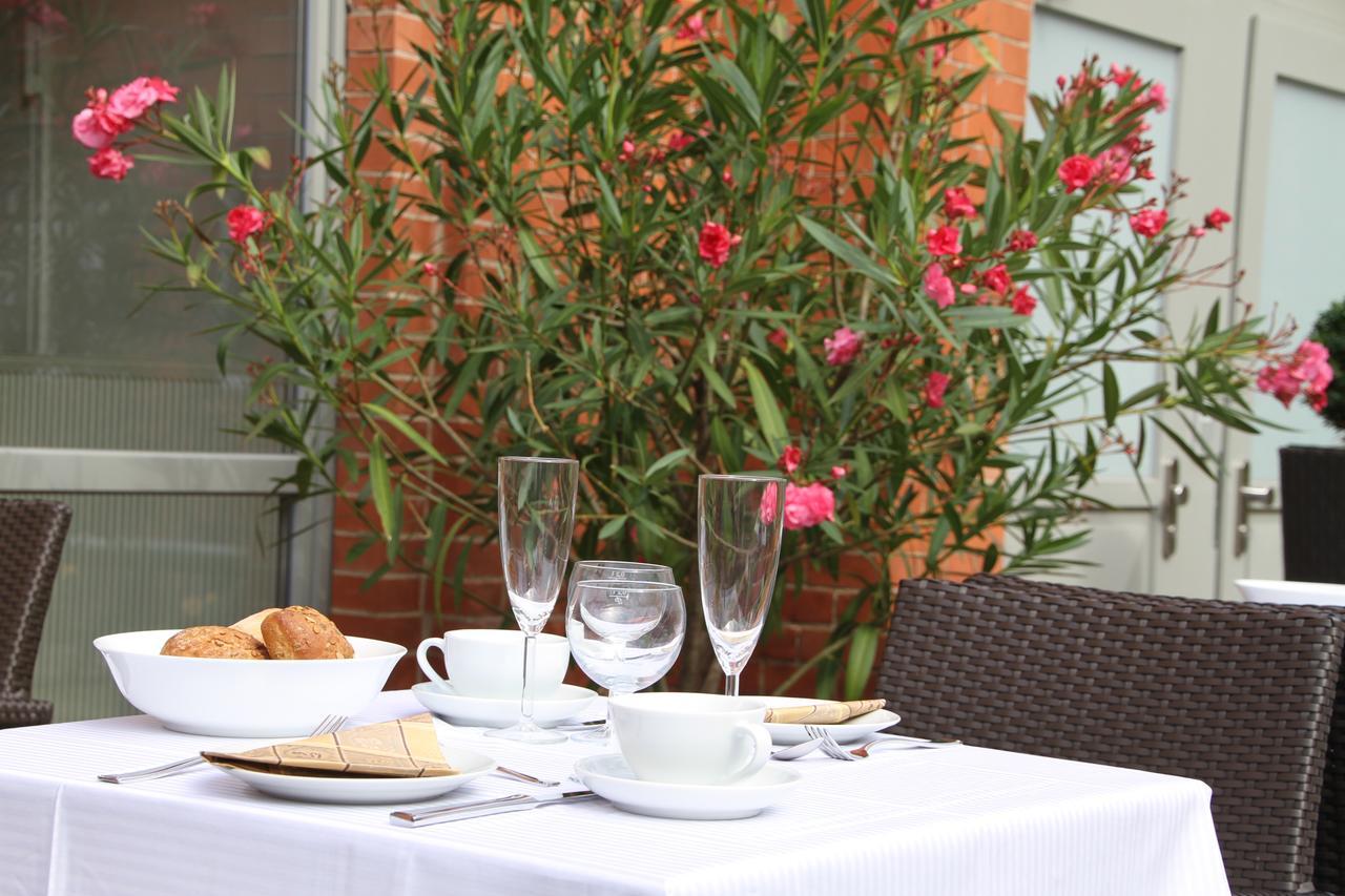 Hotel Am Molkenmarkt Brandenburg  Екстер'єр фото