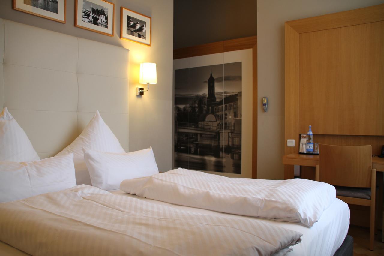 Hotel Am Molkenmarkt Brandenburg  Екстер'єр фото